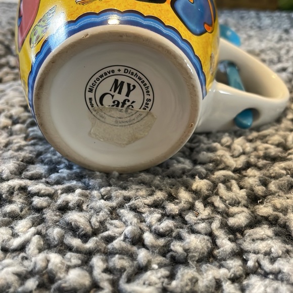 Nassau Bahamas Mug with Spoon - Picture 4 of 4